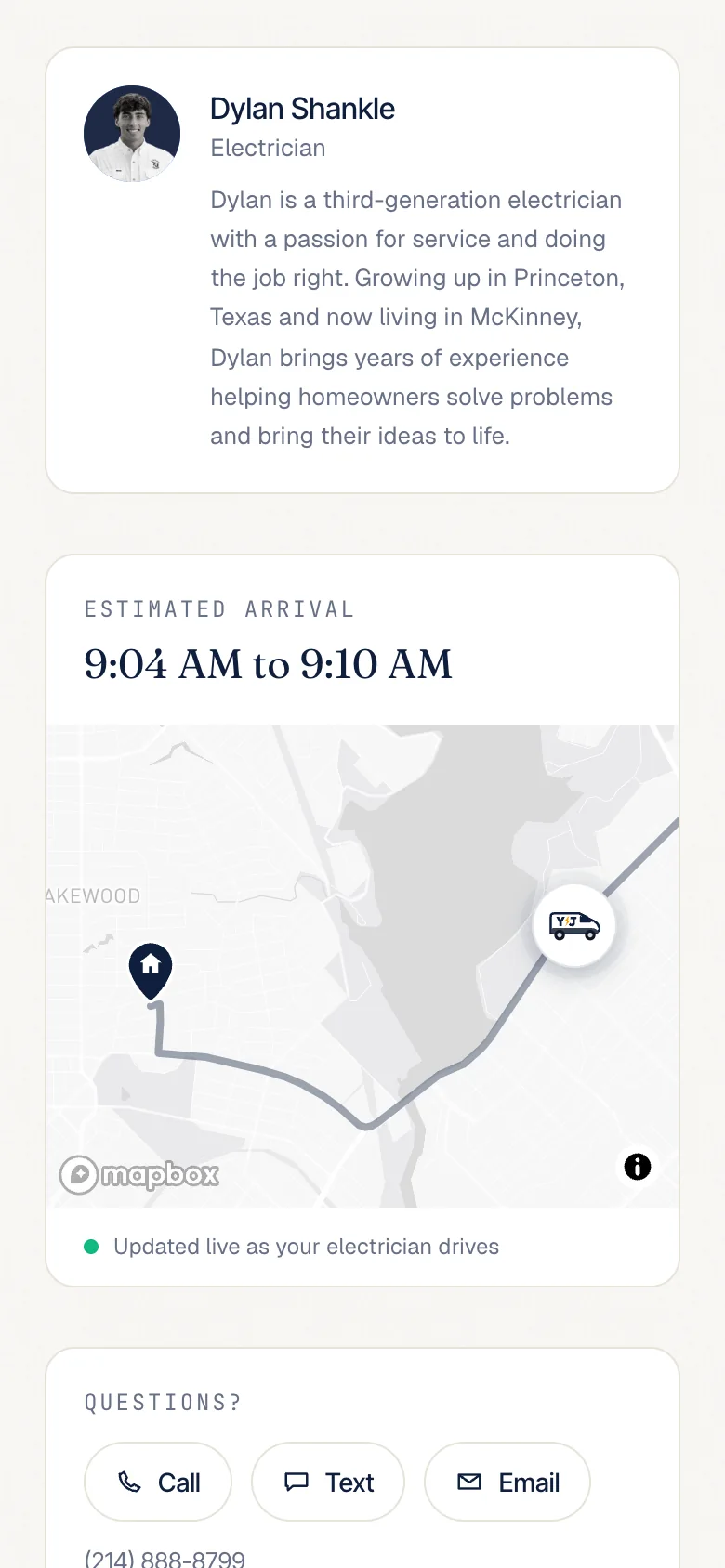The electrician's photo and bio above a live map with the truck and an arrival estimate